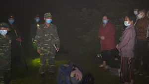 Bộ đội Biên phòng Hà Giang đội mưa xuyên đêm truy bắt người nhập cảnh trái phép