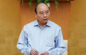Thủ tướng: Bắt đầu thời kỳ cao điểm làn sóng dịch COVID-19