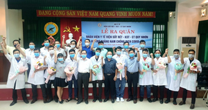 Bình Định chi viện thêm 11 y, bác sĩ cho Đà Nẵng và Quảng Nam để chống COVID-19