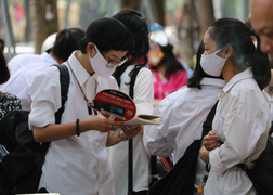 Thi tốt nghiệp THPT: Đề Toán dễ, thí sinh tự tin đạt 8 điểm