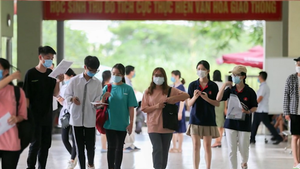 Bản tin 9/8: Sĩ tử là F1, F2 phải thi đợt sau; Thêm 29 ca mắc COVID-19