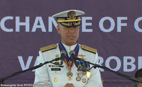 Tướng Philippines: Tàu Trung Quốc khiêu khích để chúng tôi nổ súng trước 