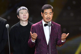 'Càn Long' Trương Quốc Lập tuổi 65: Làm việc 18 tiếng một ngày, đi có người dìu