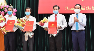 Điều động nhiều cán bộ cấp quận về Thành uỷ TP.HCM