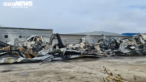 Hiện trường tan hoang sau đám cháy kho chứa sơn trong khu công nghiệp ở Bắc Ninh