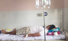 9X uống thuốc sâu tự tử bị đưa đi chấp hành án khi đang nằm viện
