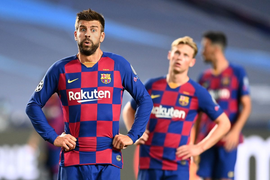 Tứ kết Champions League: Barca thua nhục nhã, Man City bất ngờ bị loại 
