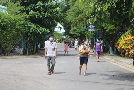 Dỡ bỏ phong tỏa khu dân cư có 7 người trong gia đình mắc COVID-19