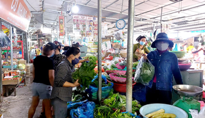 Tìm người tiếp xúc với nữ tiểu thương chợ đầu mối lớn nhất Đà Nẵng mắc COVID-19