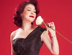 Ca sĩ Thanh Thảo: 'Tiêu tiền mình làm ra vẫn oách hơn là để đàn ông nuôi'