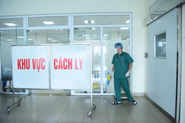 Hà Nội: Có ca nghi nhiễm SARS-CoV-2, Bệnh viện E tạm dừng khám chữa bệnh