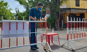 Thầy giáo đi coi thi tốt nghiệp THPT nghi mắc COVID-19