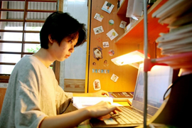 Nữ sinh lớp 11 trường làng ở Hà Tĩnh đạt 8.0 IELTS