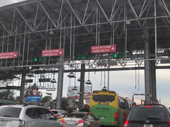 Bộ GTVT thúc các địa phương đẩy nhanh thu phí tự động không dừng
