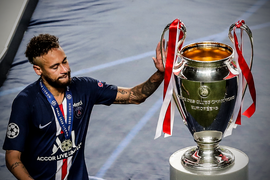 Vì sao Neymar mờ nhạt trong trận chung kết Champions League?