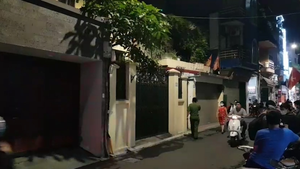 Video: Hiện trường bên ngoài nhà Chủ tịch Hà Nội Nguyễn Đức Chung