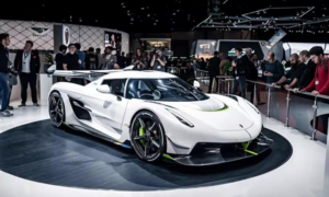 Những chiếc ô tô sở hữu lớp sơn đắt giá tới cả tỷ đồng