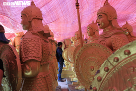 Hàng chục pho tượng người lính gây tranh cãi ở Lâm Đồng: Chủ nhân lên tiếng