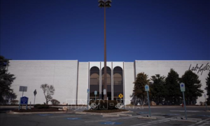 Hãng thời trang 200 tuổi của Mỹ Lord & Taylor ngừng hoạt động