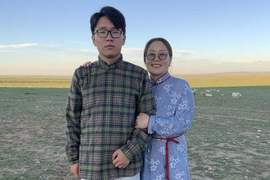 Hai mẹ con cùng trúng tuyển đại học