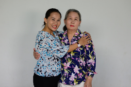 Từ bài kiểm tra sức khoẻ, con hiểu nỗi lòng cha mẹ