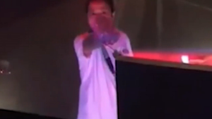 Nhóm thanh niên chặn xe khách, đập kính ở Bắc Giang