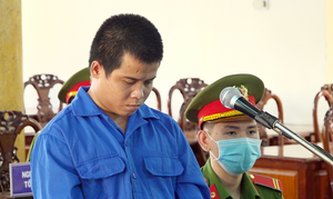 Từ chối ly bia mời riêng, bị bạn nhậu đâm chết