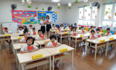 Trường tư ở Hà Nội tổ chức lễ khai giảng đặc biệt chưa từng có