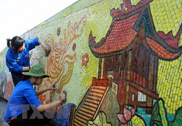 Không đồng ý đổi tên con đường gốm sứ ven sông Hồng thành 'Con đường nghệ thuật'