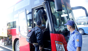 Khôi phục hoạt động xe khách, tàu hỏa, máy bay đi và đến Đà Nẵng từ 0h ngày 7/9