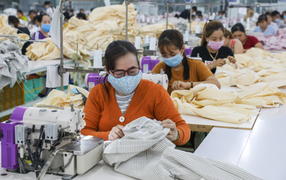 Dệt may chỉ có đơn hàng cho từng tuần