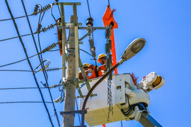 Bộ Công Thương: Người dân được mua điện bán lẻ trực tiếp từ năm 2024