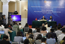 ASEAN và Trung Quốc muốn họp trực tiếp để đàm phán COC