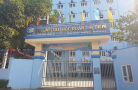 Một học sinh lớp 3 bị bỏ quên trên xe đưa đón ở Hà Nội