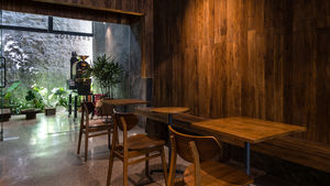 Video: Cận cảnh quán cà phê ở Quy Nhơn lên báo quốc tế