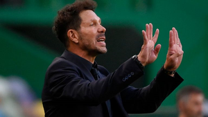 HLV Diego Simeone mắc COVID-19