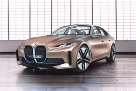 BMW i4 sedan chạy điện sắp được sản xuất