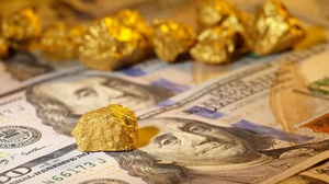 Giá vàng hôm nay 15/9: Được hậu thuẫn bởi đồng USD, giá vàng tăng mạnh trở lại