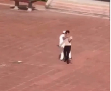 Bảo vệ trường cấp 3 ở Thái Bình đánh người ngay sân trường: Hiệu phó lên tiếng