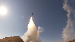 Cận cảnh 'rồng lửa' S-400 khai hoả tiêu diệt mục tiêu trên không