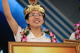 Nguyễn Thị Thu Hằng - thí sinh nữ vô địch Olympia sau 9 năm