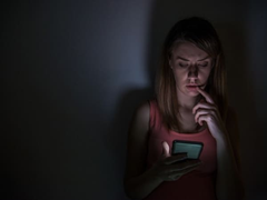 9 điều ngớ ngẩn mà người thất tình hay làm sau khi chia tay