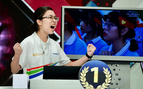 Nữ sinh Ninh Bình giải mã ô chữ Vượt chướng ngại vật Olympia chỉ sau một gợi ý 