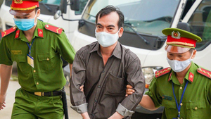 Xét xử nhóm khủng bố trụ sở công an phường ở TP.HCM