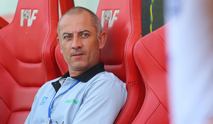 HLV Guillaume Graechen: Lứa Công Phượng phải đốt cháy giai đoạn để đá V-League