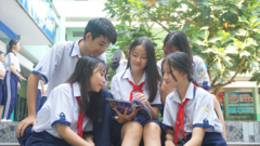Học sinh THCS tại TP.HCM được miễn học phí