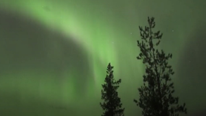 Chiêm ngưỡng dải cực quang tuyệt đẹp vừa xuất hiện tại Phần Lan