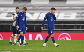 Timo Werner ghi bàn, Chelsea vẫn bị loại khỏi Cúp Liên đoàn Anh