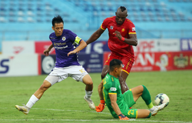 Rimario đá hỏng phạt đền, Hà Nội FC để đội bóng bầu Đệ cầm chân ở Hàng Đẫy