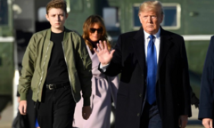 Cậu út điển trai nhà Trump âm tính với COVID-19